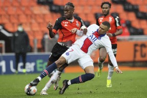 乐鱼app-丹佛掘金清晨状态回暖；志在法国杯名次提升；态度坚定；资深球员宣示担当-乐鱼app